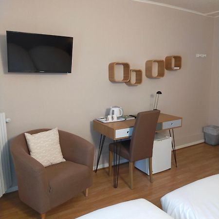 Hotel Les Alpes Allevard Extérieur photo